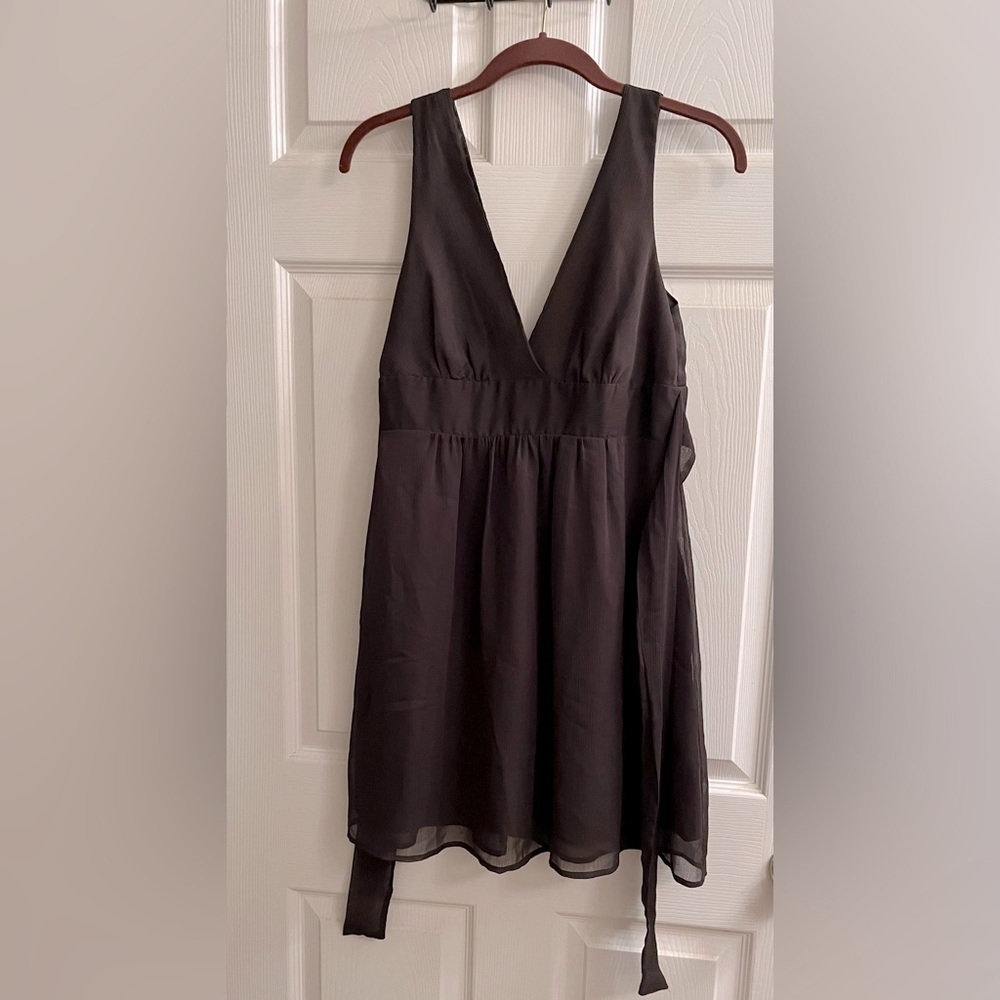 BROWN~V CUT~DRESS~2026 HOT COLOR~M